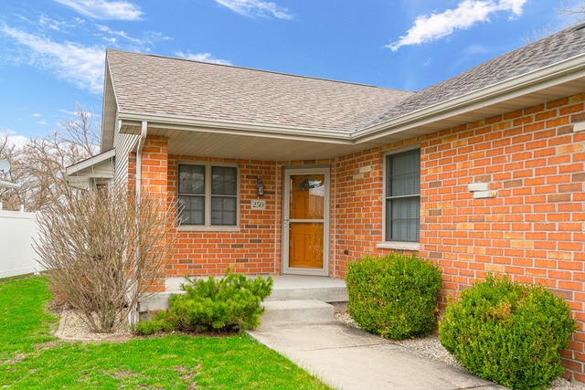 Photo - 250-260 S McGinty St