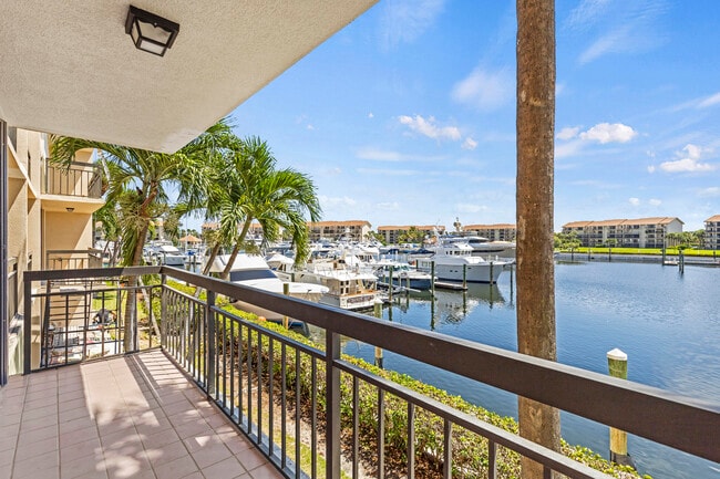 Building Photo - 2401 Marina Isle Way Unit 205 Rental