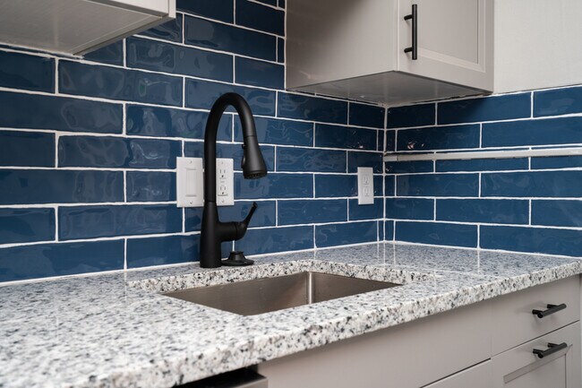 Photo - 1228 Louisiana St