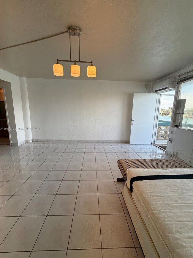 Photo - 6484 Indian Creek Dr Unidad 226