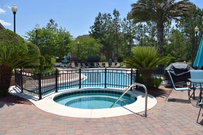 Photo - 2801 Chancellorsville Dr Unit 1436