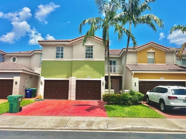 Building Photo - 8021 NW 114th Pl Rental