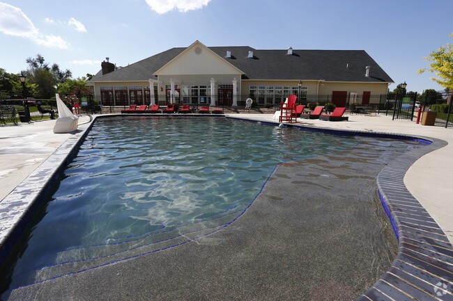 Photo - The Grand at Riverside