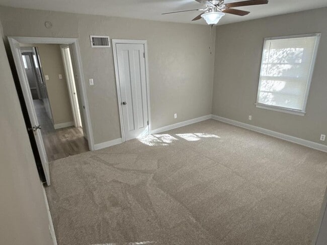 Photo - 1308 N Charles St