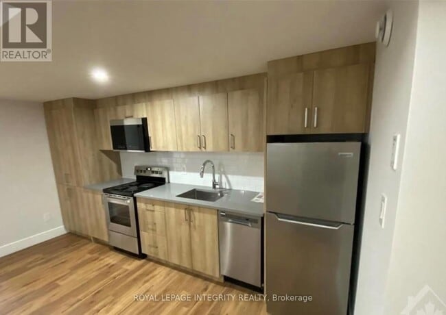 Photo - 1400 Mayview Ave