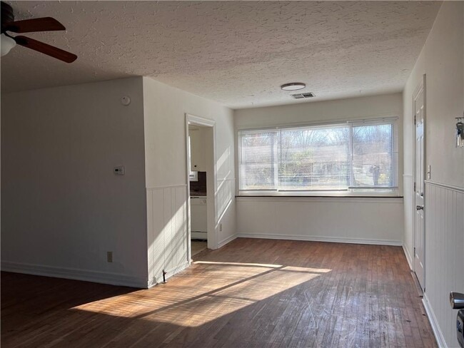 Photo - 2301 W Wedington Dr