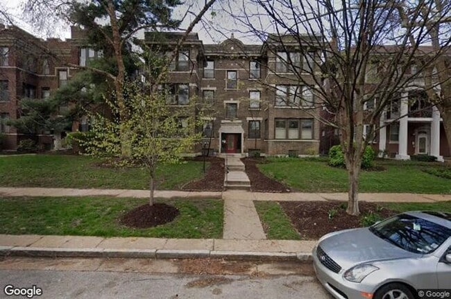 Building Photo - Lovely Apartment - 2 bedroom - 3rd floor