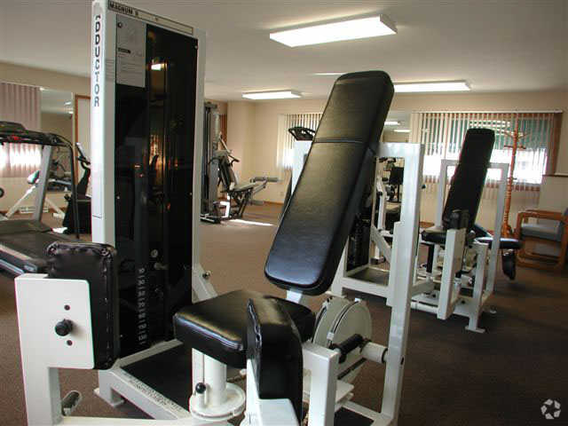 Sala de ejercicios - Shagbark Apartments