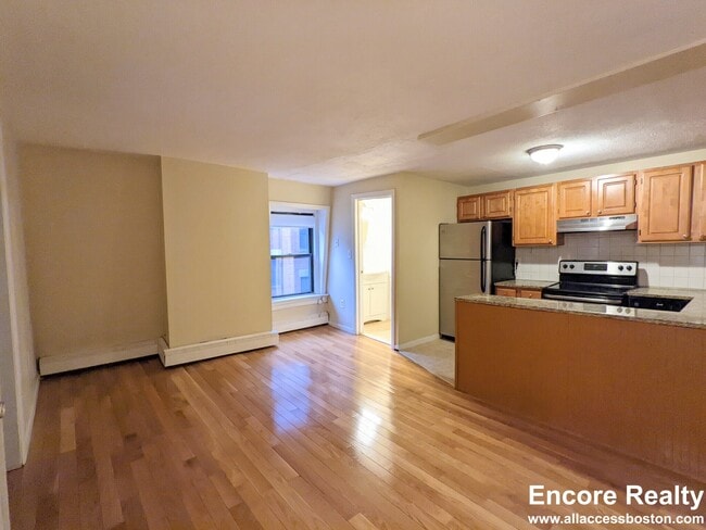 Photo - 19 Garden St Condo