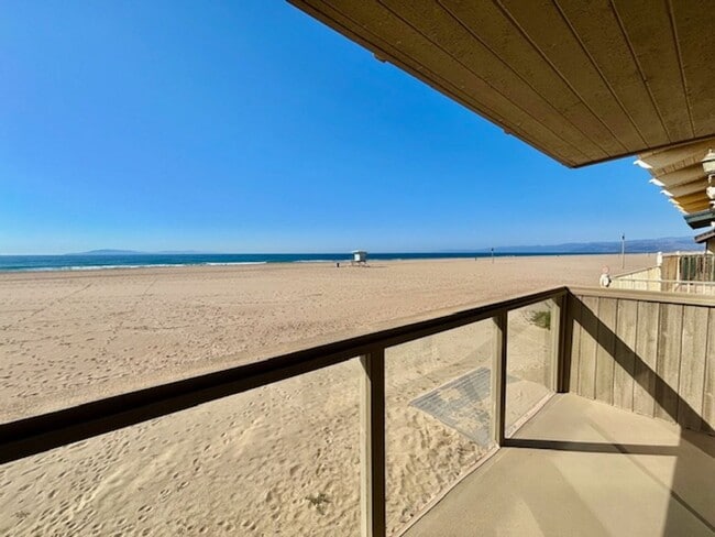 Photo - 3949 Ocean Dr Unit 1