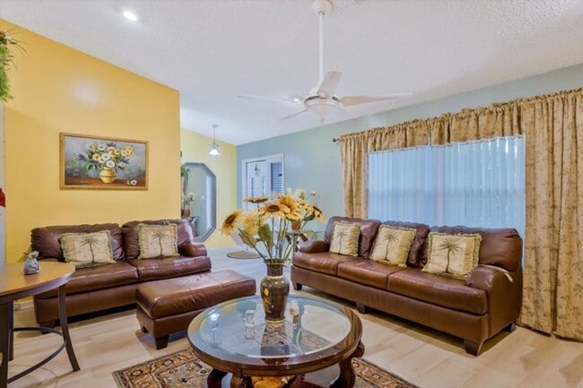 Photo - 13790 Paddock Dr