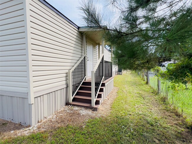 Photo - 788 County Rd 3479J