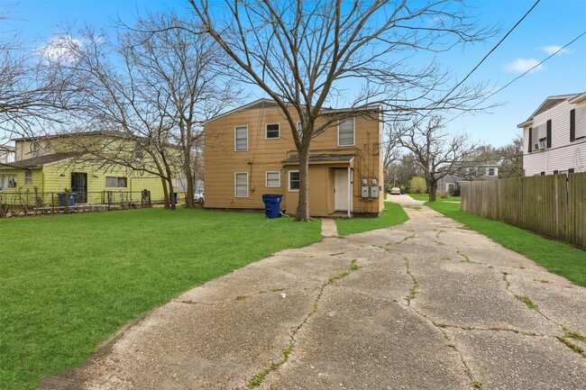 Photo - 1112 1st Ave N