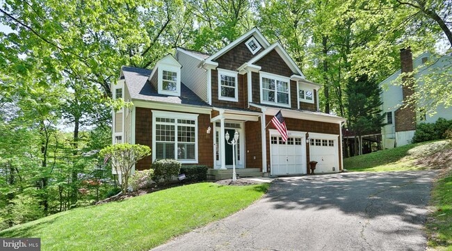 Building Photo - 15979 Cove Ln