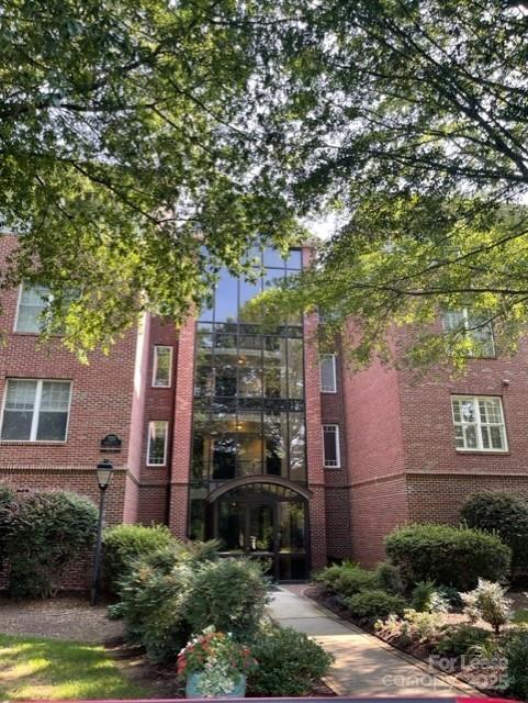 Photo - 725 Magnolia Ave