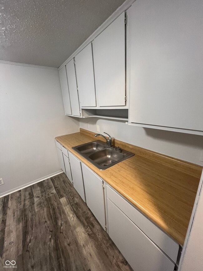 Photo - 2000 Indianapolis Rd Unit 62