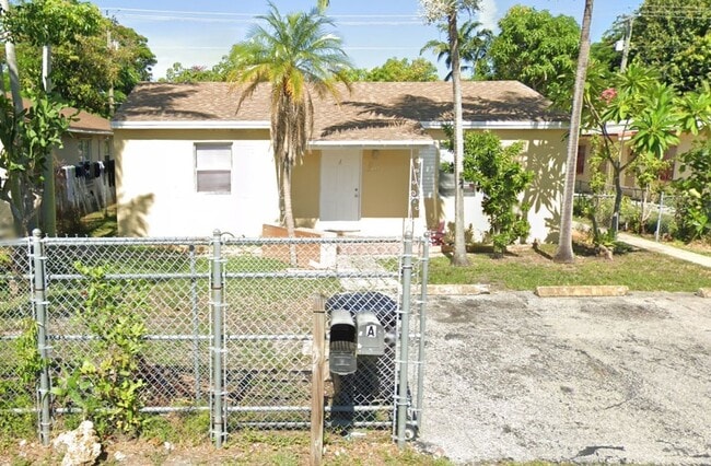 Photo - 1533 NW 1st Ave Unidad A