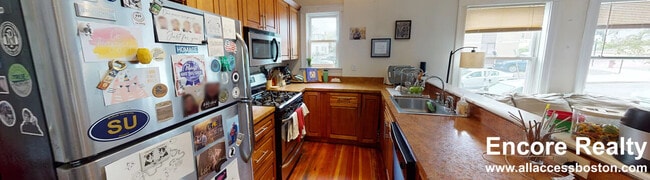 Photo - 358 Broadway Unit 2