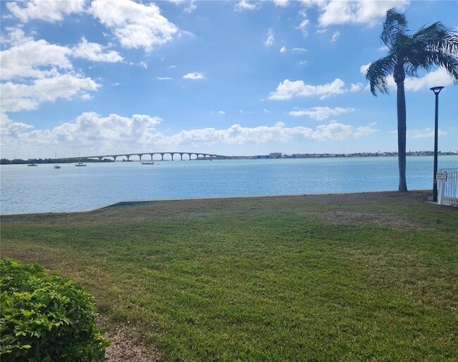 Building Photo - 6291 Bahia Del Mar Cir Unit O110