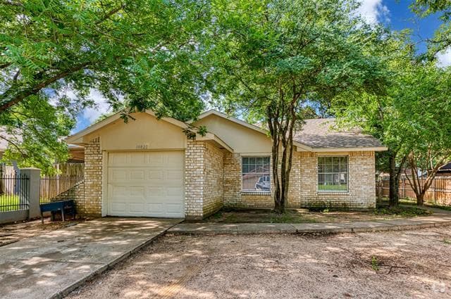 Building Photo - 10822 Bravura Ln Rental