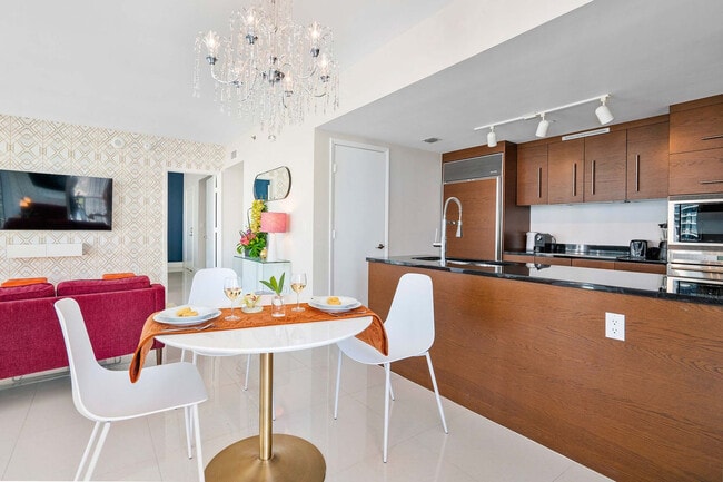 Photo - 485 Brickell Ave Unit SI ID1240534P