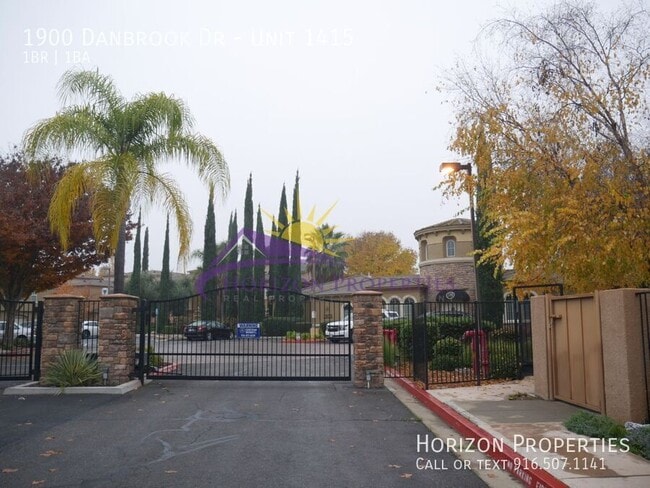 Photo - 1900 Danbrook Dr Unidad 1415
