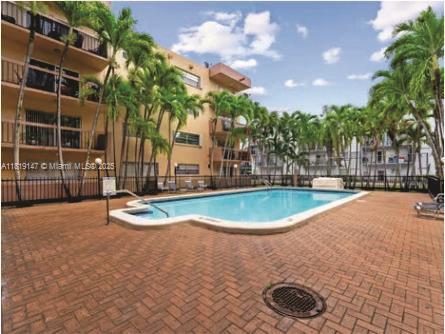 Photo - 401 NW 72nd Ave Unidad 408-C