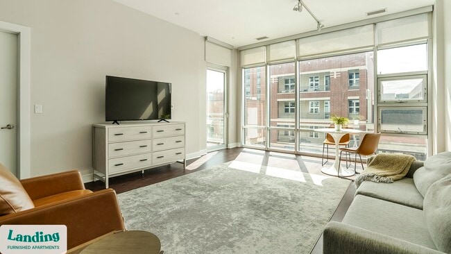 Photo - 1222 W Madison St Unidad 302.1403846