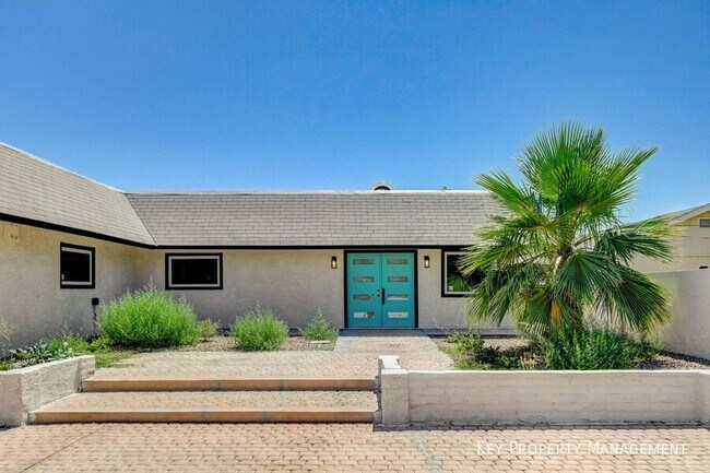 Photo - 3962 Euclid St