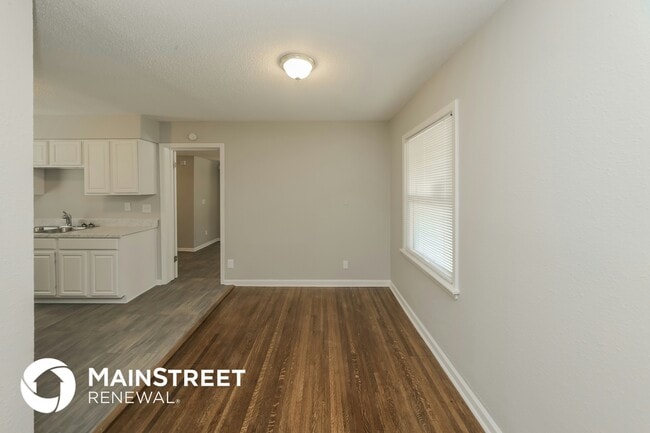 Photo - 4285 Willow Rd