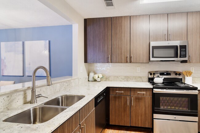 Bridgewater Apartment Homes