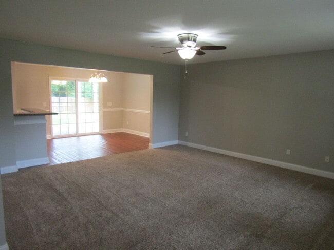 209 Ash Blvd