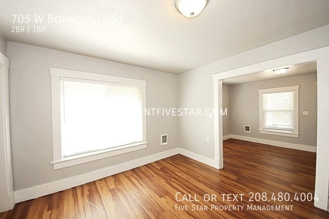 Photo - 705 W Bonneville St