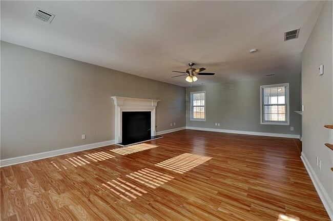 Photo - 3205 Wellbrook Dr