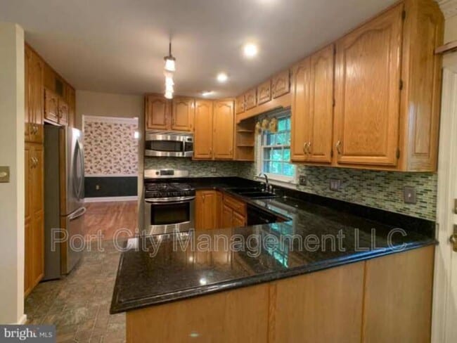 Photo - 10902 Swansfield Rd