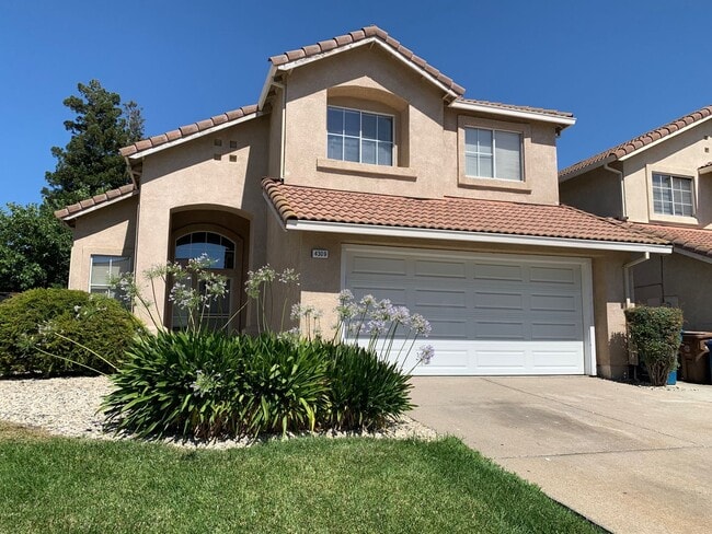 Building Photo - Fantastic Antioch Home!