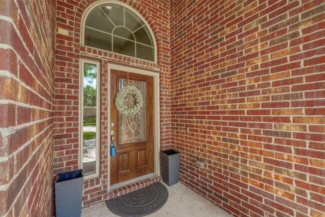 Photo - 28314 Calaveras Lake Dr