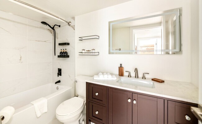 Photo - 10411 17th Ave NE Unit B