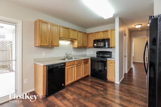 Photo - 164 Wynbrook Ct