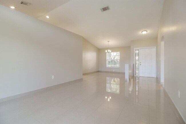 Photo - 13010 SW 19th Dr