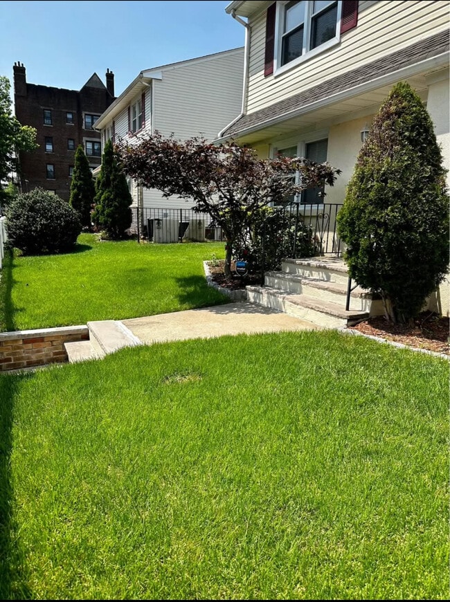 331 N Oraton Pky Unit 2