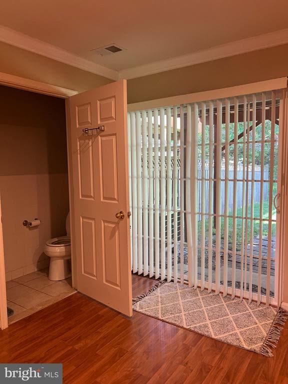 Photo - 1606 Trestle St