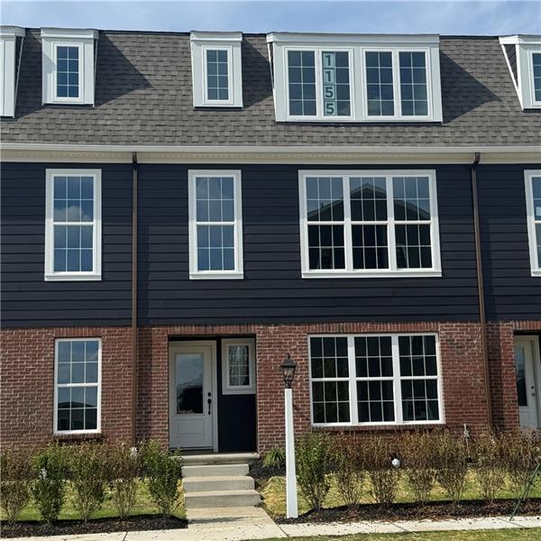 809 Revival Ln