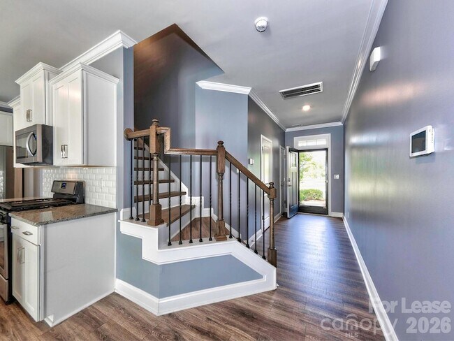 915 Emma Kate Ct