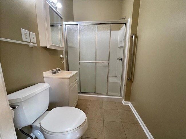 Photo - 2122 Stander Pl