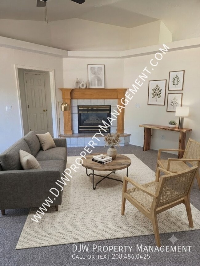 Photo - 674 N Tall Pine Pl