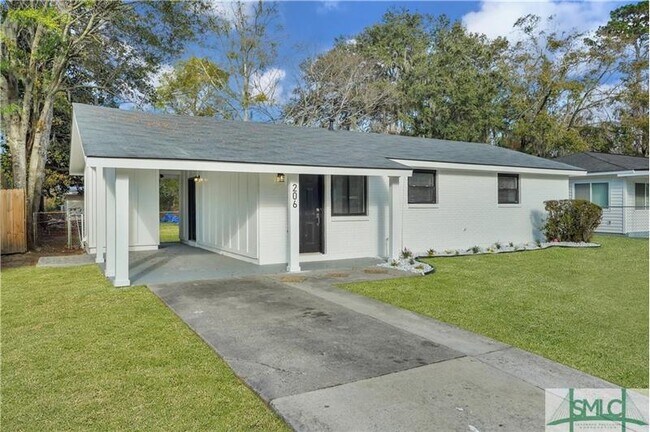 Photo - 206 Seminole St