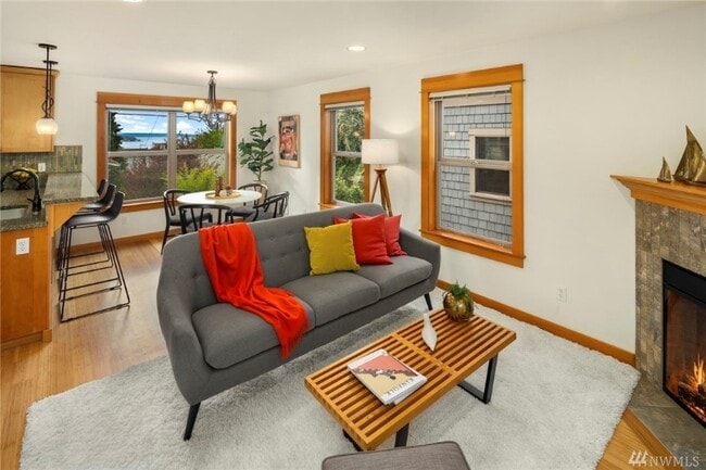 Photo - 1735 13th Ave S