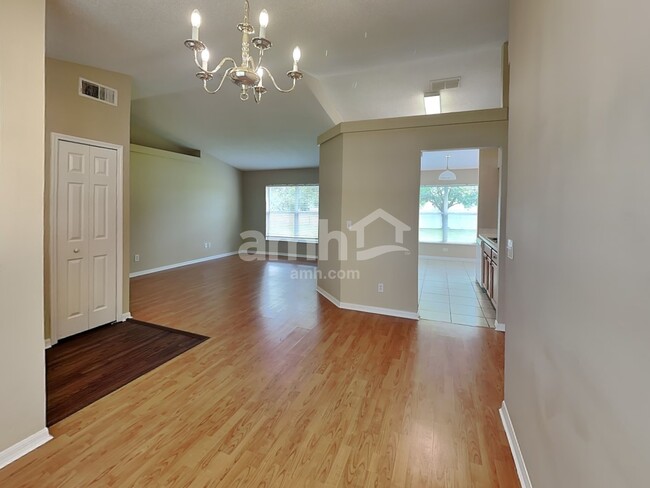 Photo - 12131 Woodglen Cir