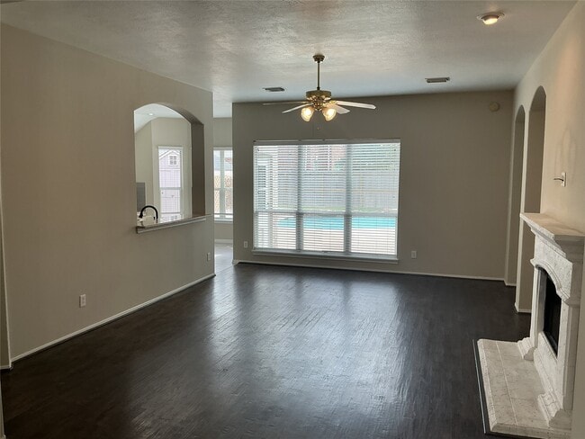 Photo - 24802 Jillian Way Ct